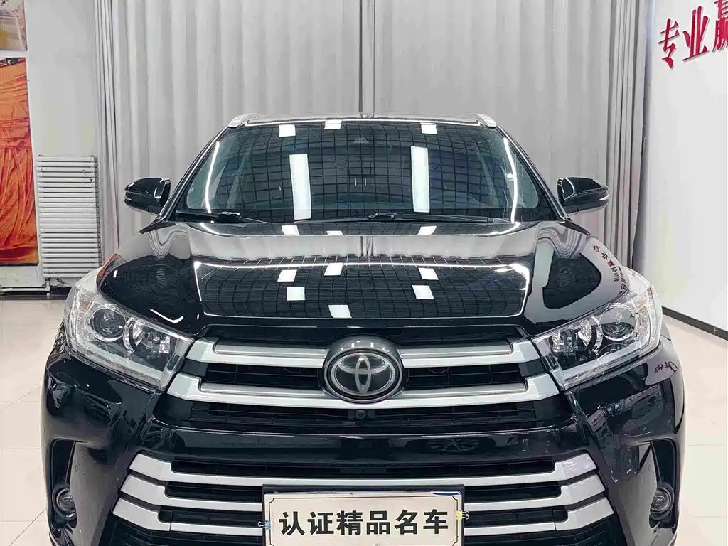 Toyota Highlander 2018 — фото 3