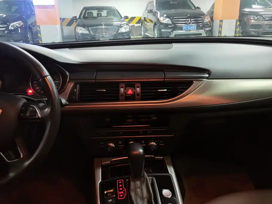 Audi A6L 2018 — фото 13