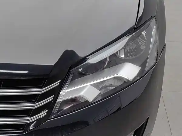 Volkswagen Passat 2012