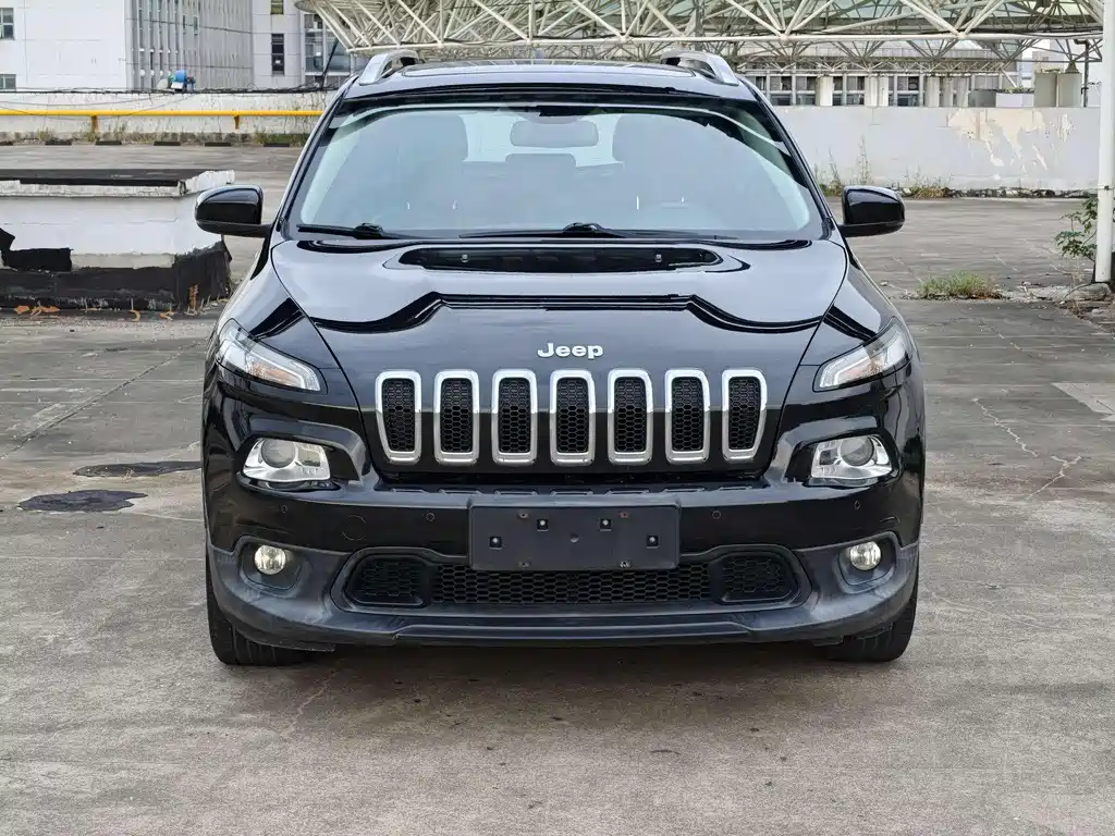 Jeep Cherokee 2016 — фото 2