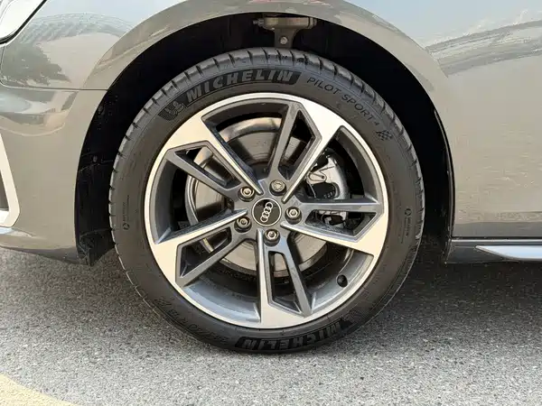 Audi A4L 2022
