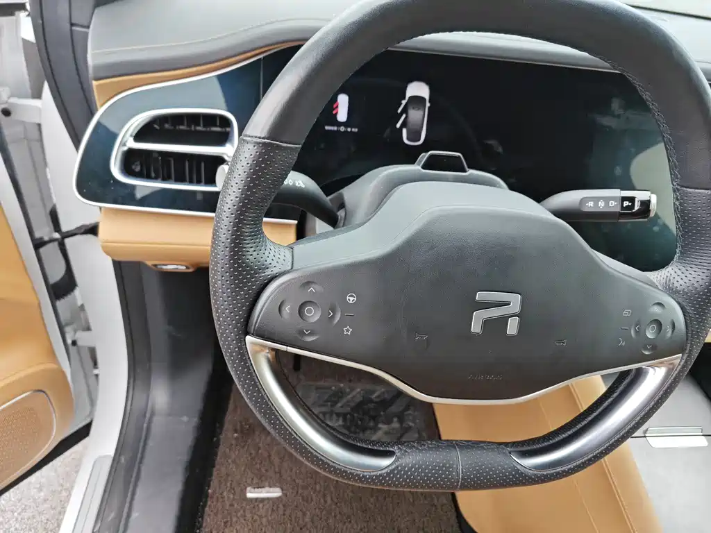 Roewe Feifan R7 2023 — фото 11