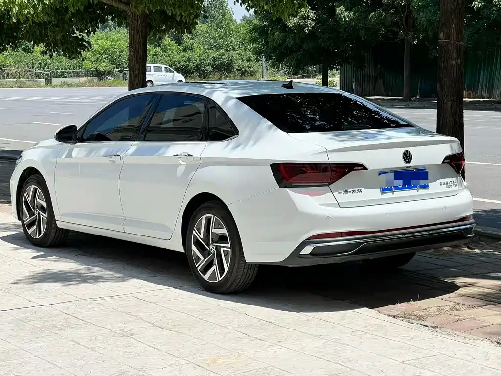 Volkswagen Sagitar 2024