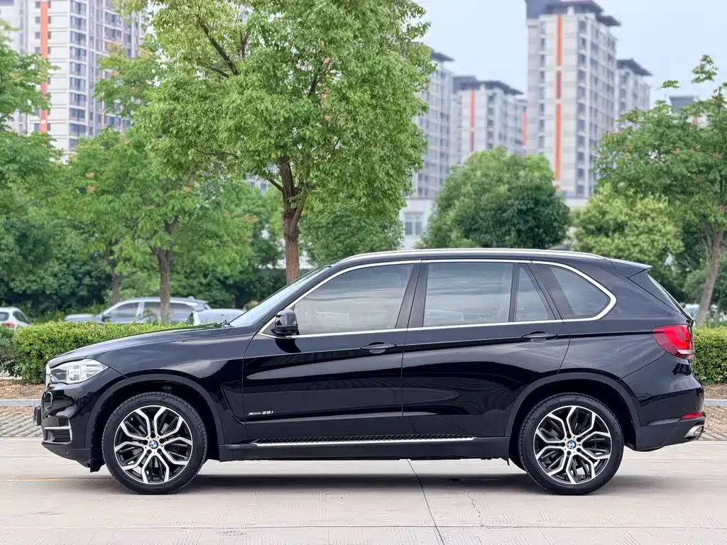 BMW X5 2018 — фото 4