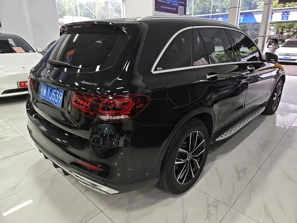 Mercedes-Benz GLC 2020 — фото 15