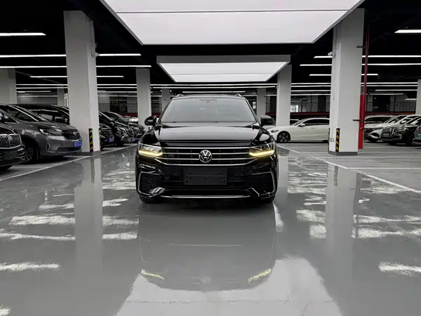 Volkswagen Tiguan L 2022