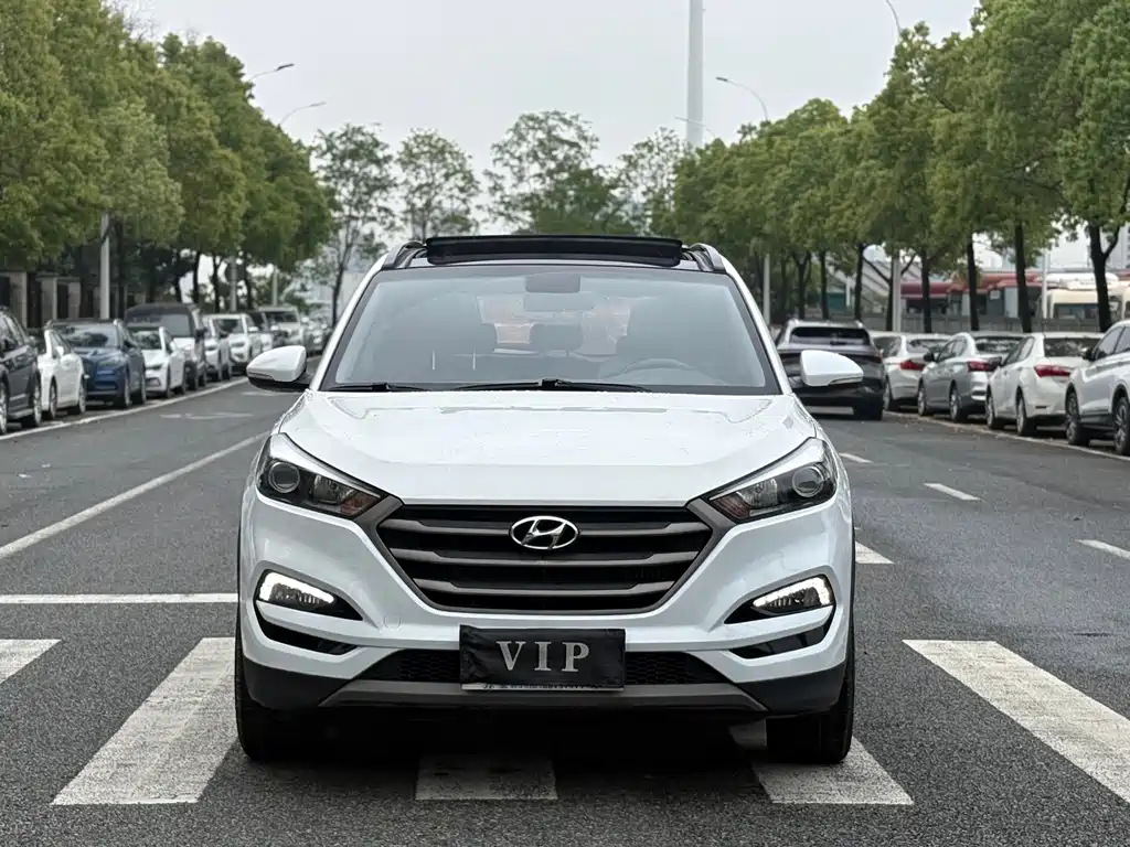 Hyundai Tucson 2017 — фото 2