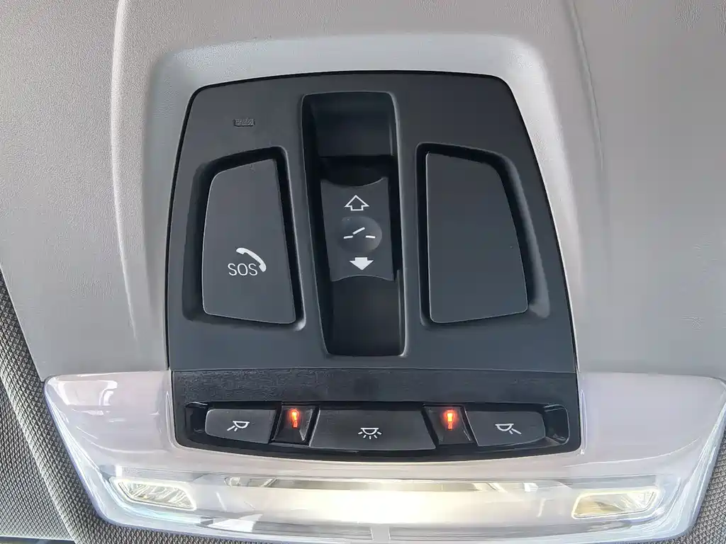 BMW X1 2022 — фото 12