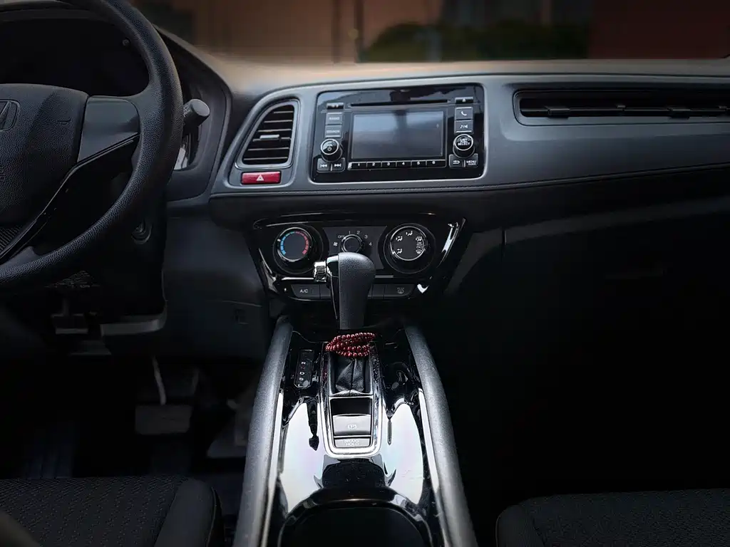 Honda Vezel 2018 — фото 18