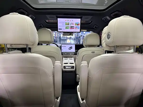 Li Auto L8 2024