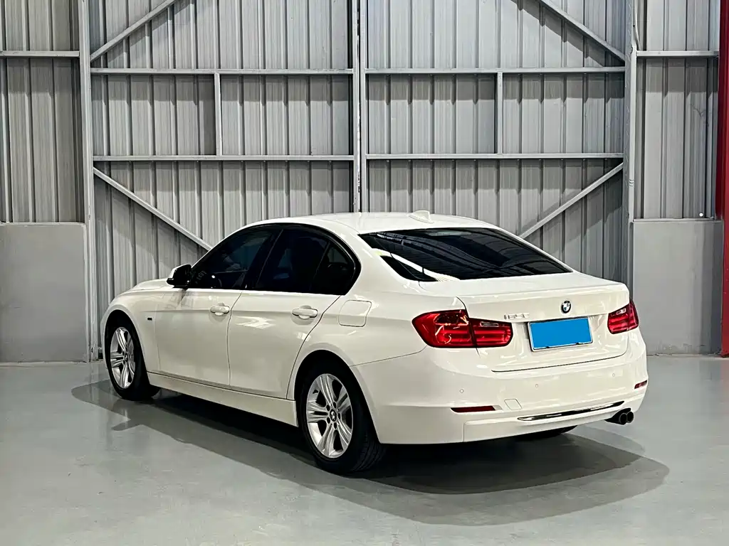 BMW 3 Series 2014 — фото 9