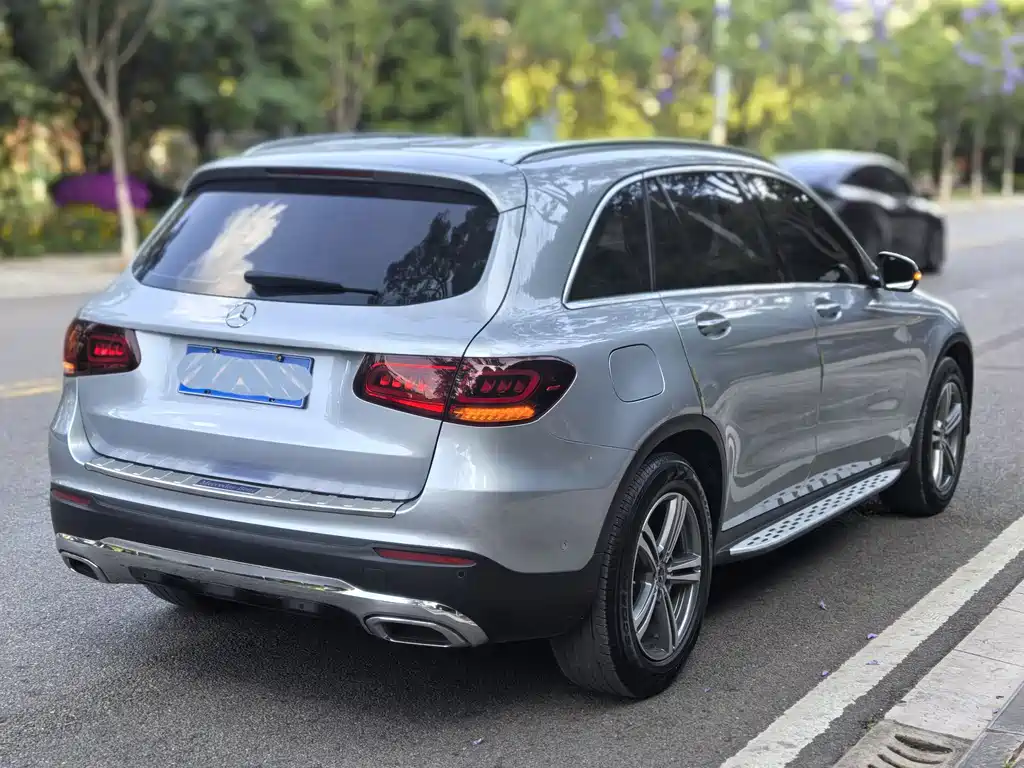 Mercedes-Benz GLC 2020 — фото 16