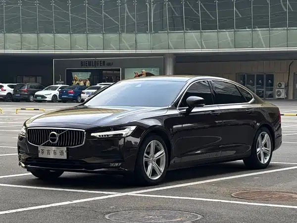 Volvo S90 2018
