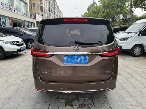 Buick GL8 2020