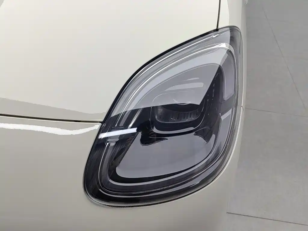 Wuling Hongguang MINIEV 2025
