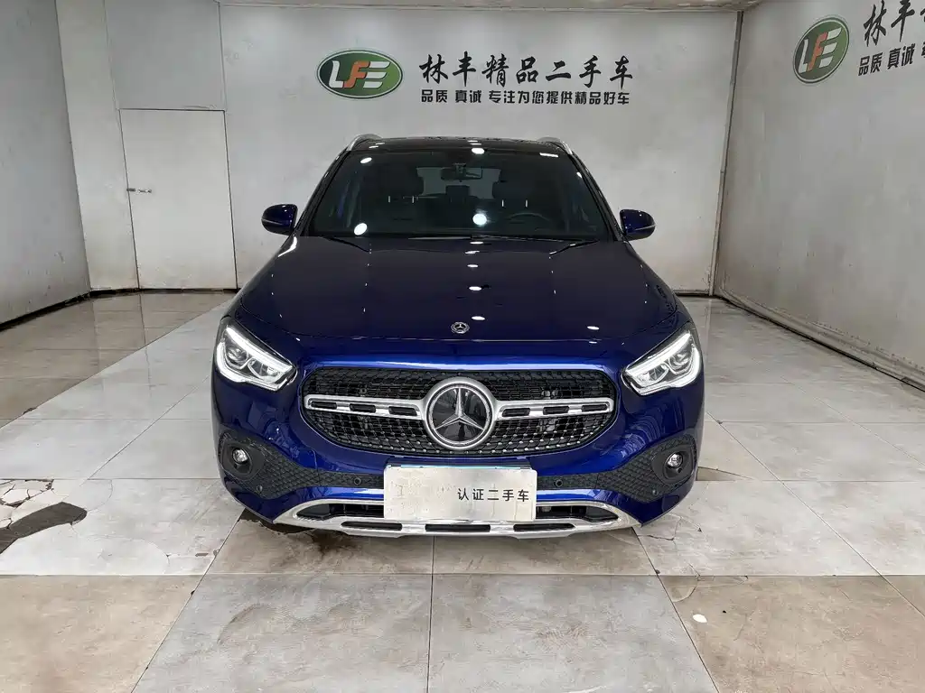 Mercedes-Benz GLA 2021