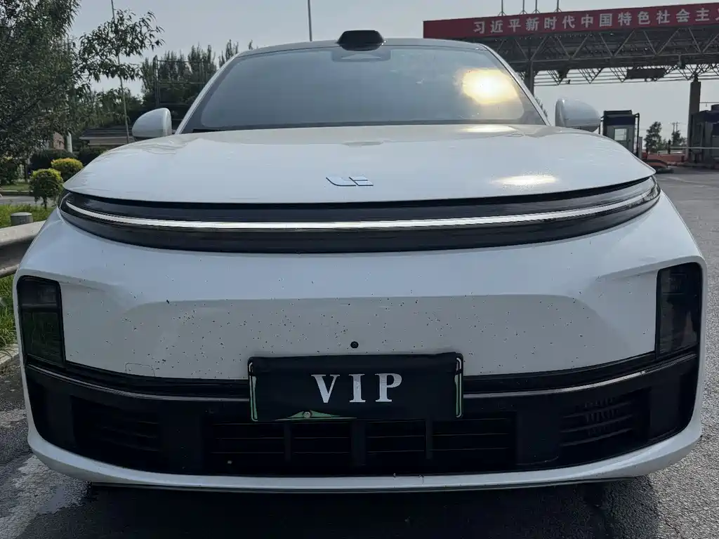 Li Auto Li L7 2024