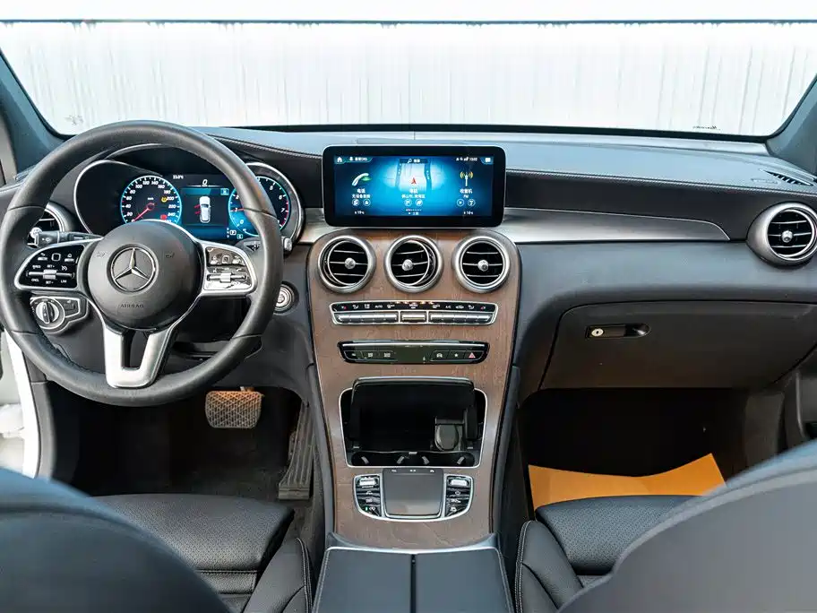 Mercedes-Benz GLC 2022 — фото 12