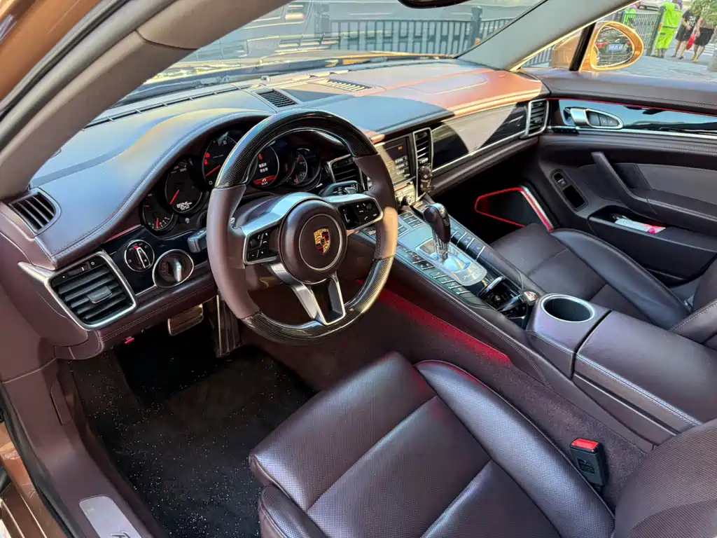 Porsche Panamera 2015 — фото 7