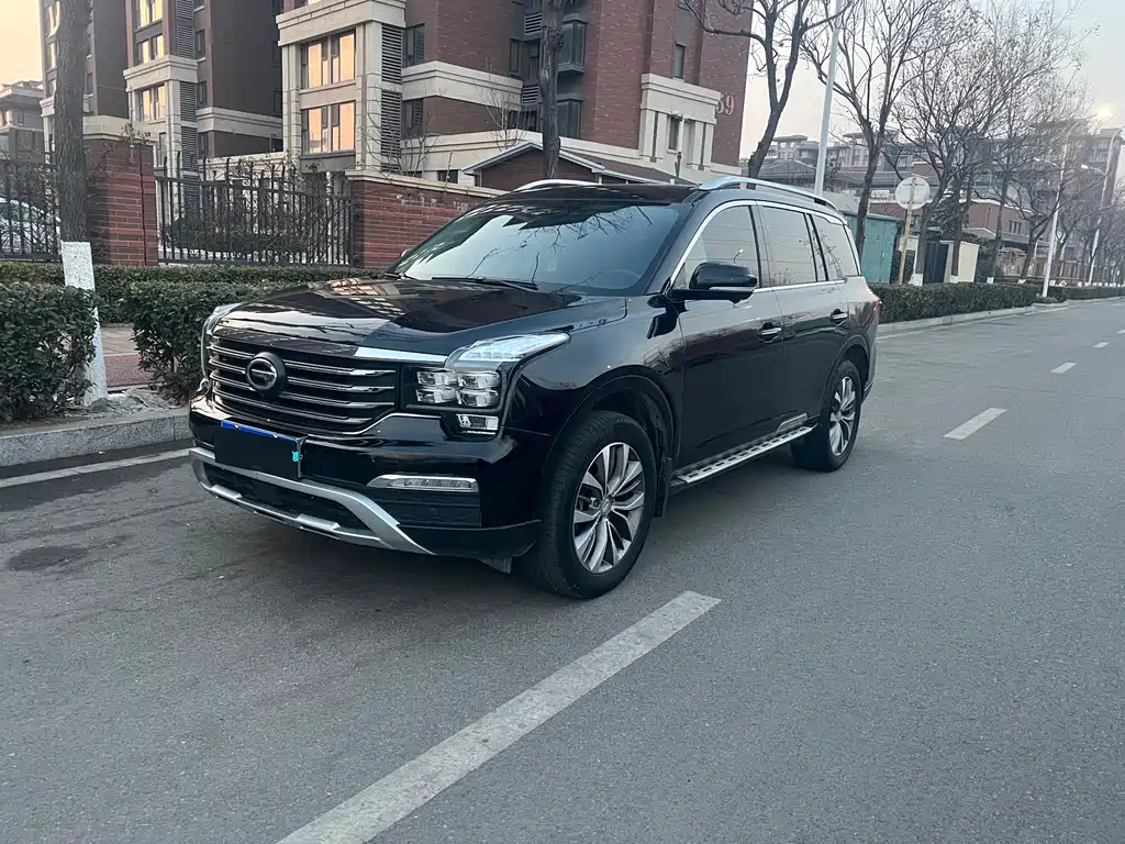 GAC Motor Trumpchi GS8 2017 — фото 1