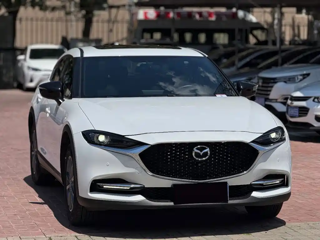 Mazda CX-4 2023