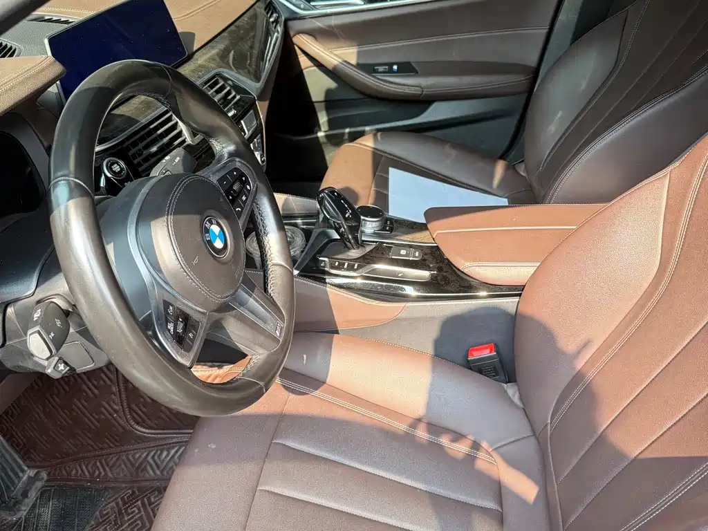 BMW 5 Series 2020
