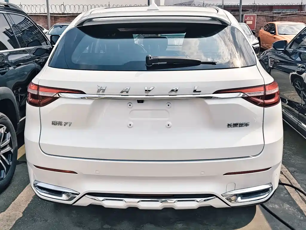 Haval F7 2021 — фото 15