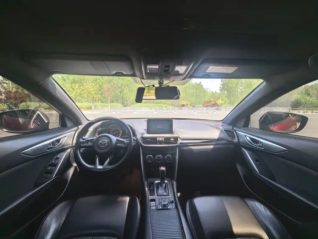 Mazda CX-4 2018