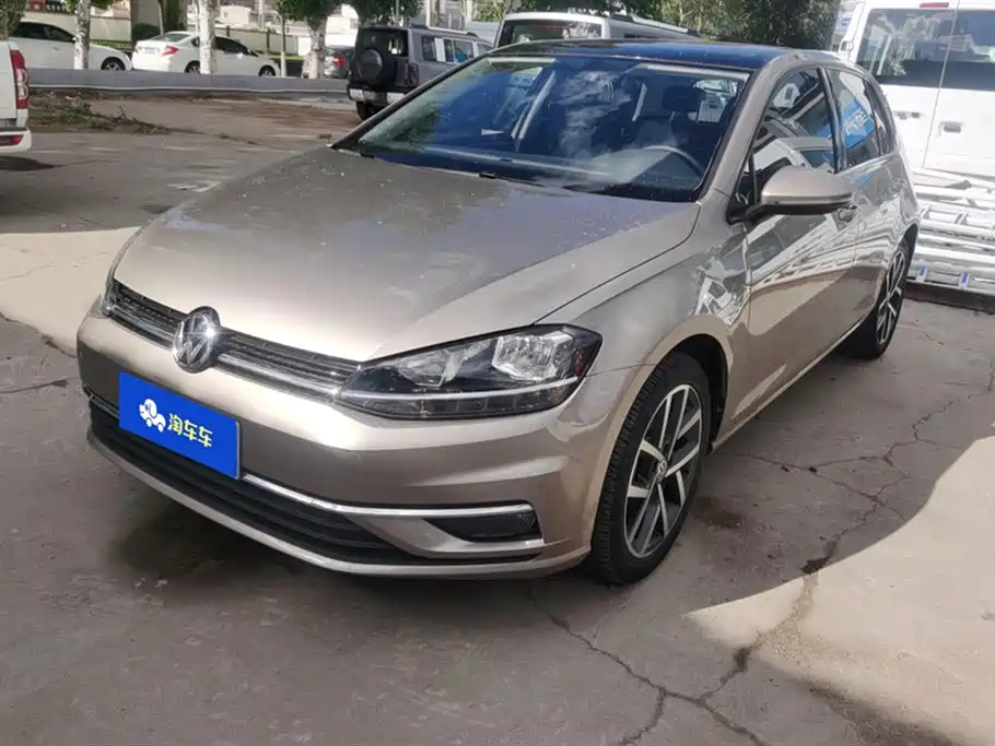 Volkswagen Golf 2020