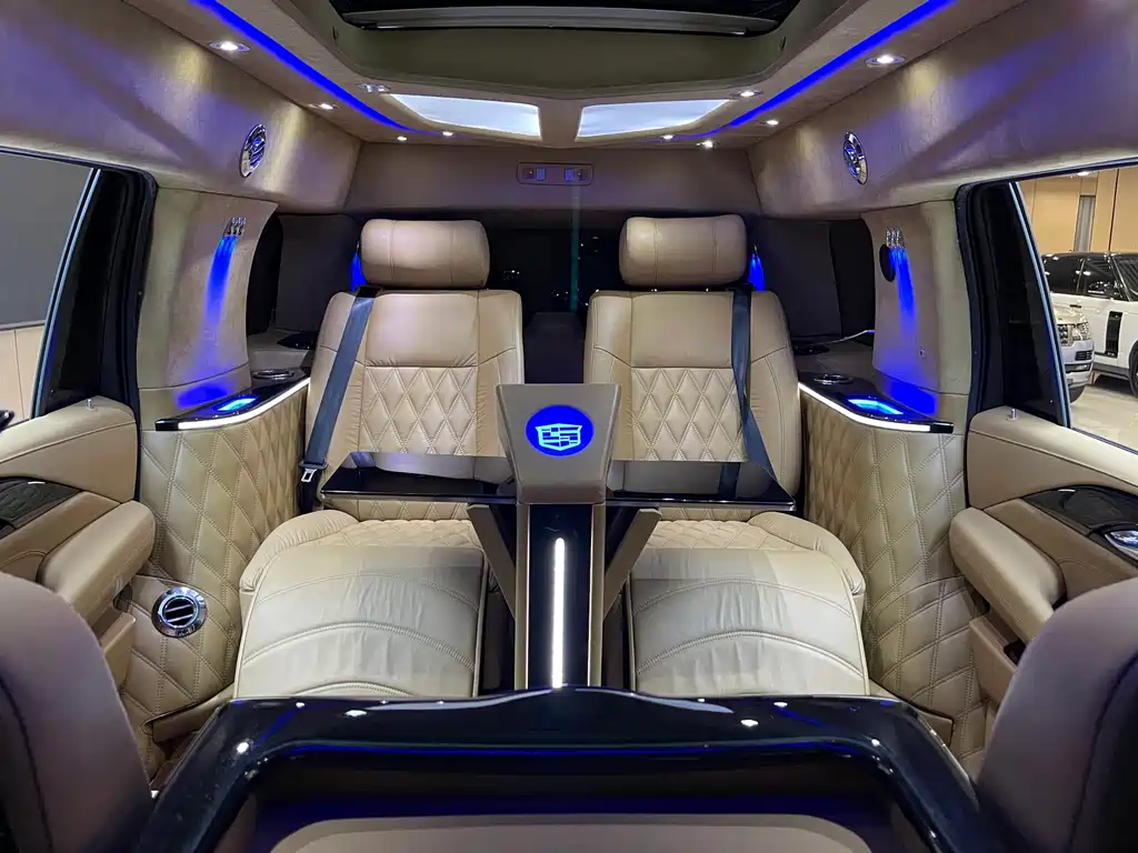 Cadillac Escalade 2016 — фото 14