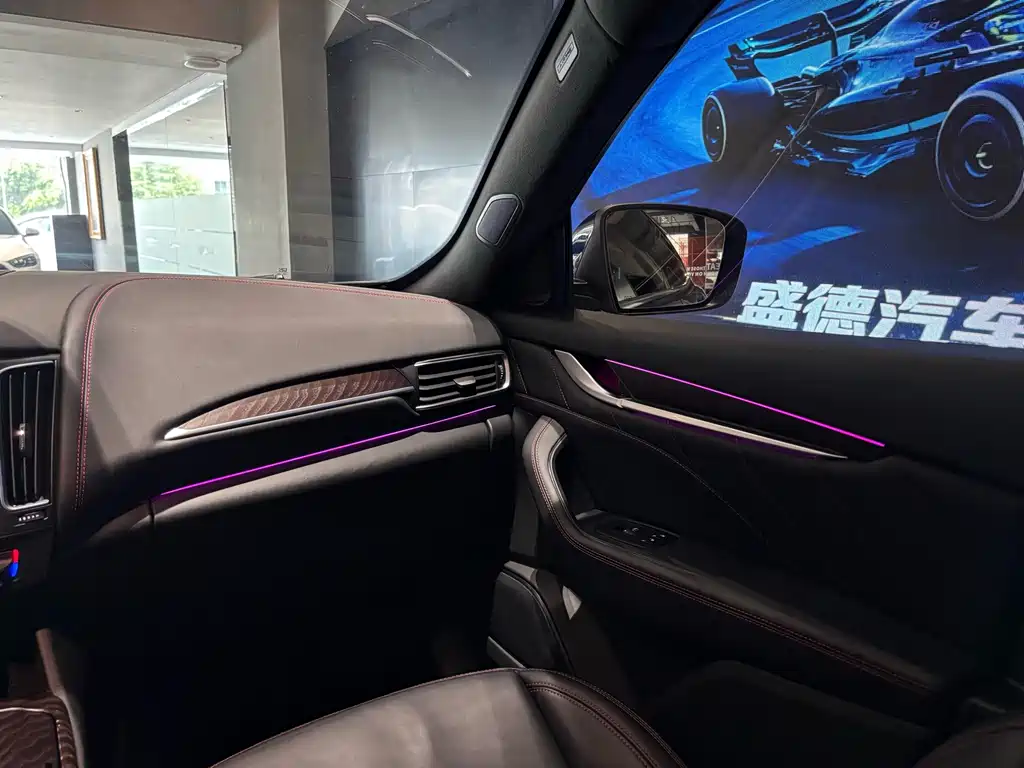 Maserati Levante 2021 — фото 10