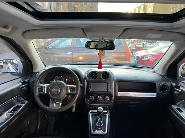 Jeep Compass 2015