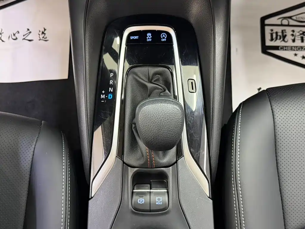 Toyota Corolla 2023 — фото 15