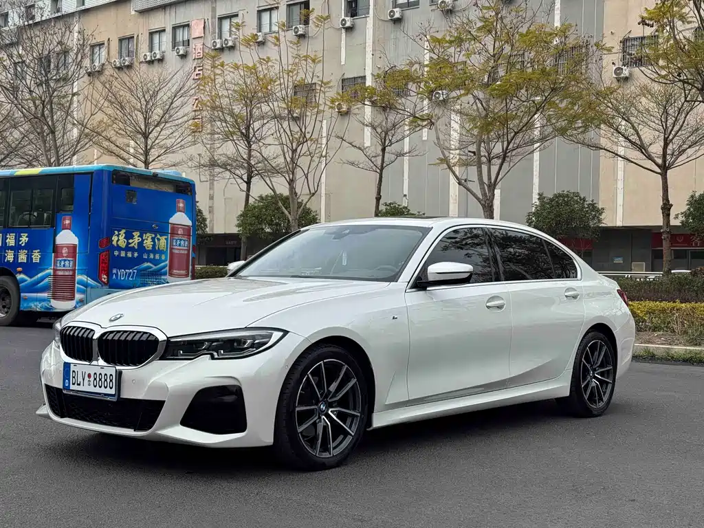 BMW 3 Series 2020