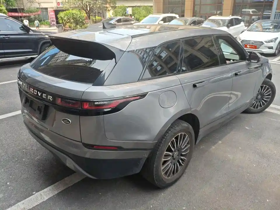 Land Rover Velar 2020 — фото 9