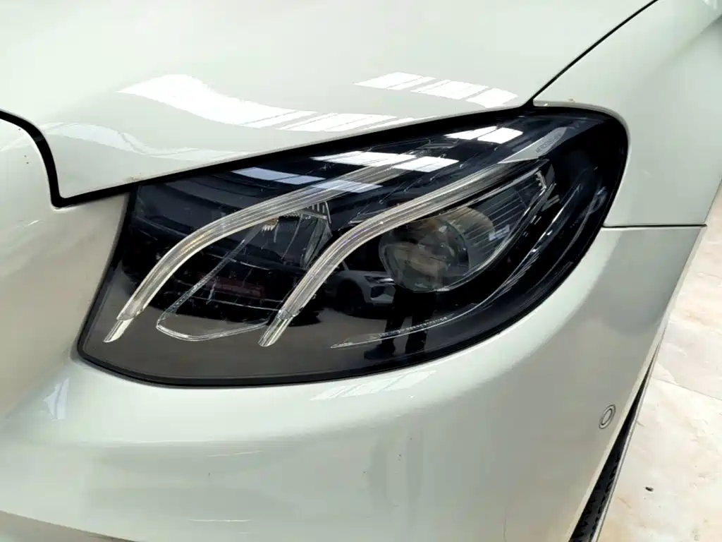 Mercedes-Benz E-Class 2020 — фото 24