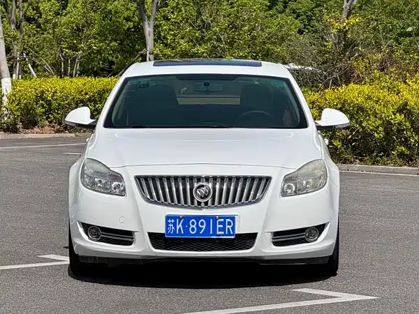 Buick Regal 2012