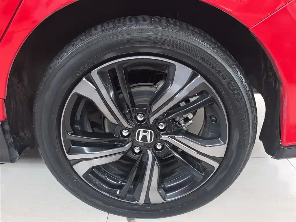 Honda Civic 2020 — фото 19