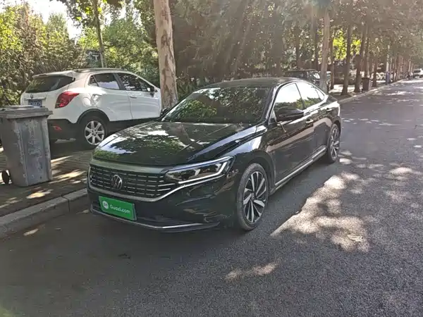Volkswagen Passat 2021
