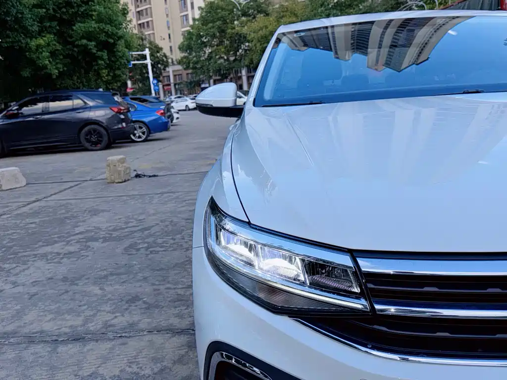 Volkswagen Bora 2024