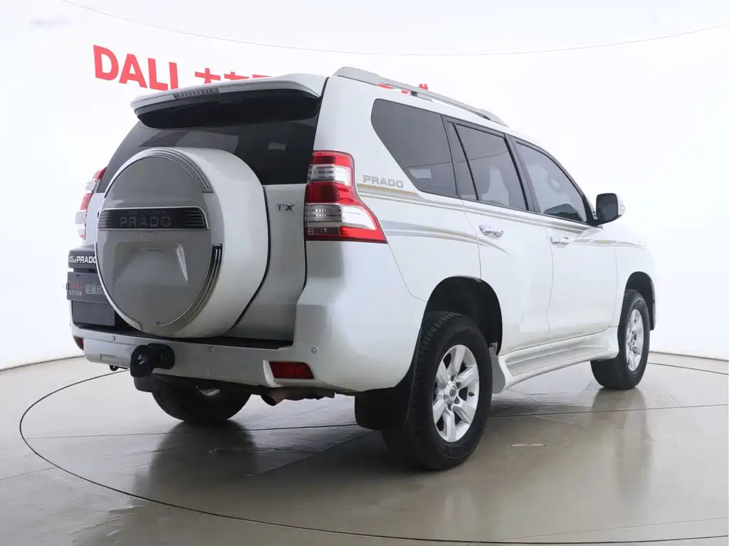 Toyota Prado 2017 — фото 15