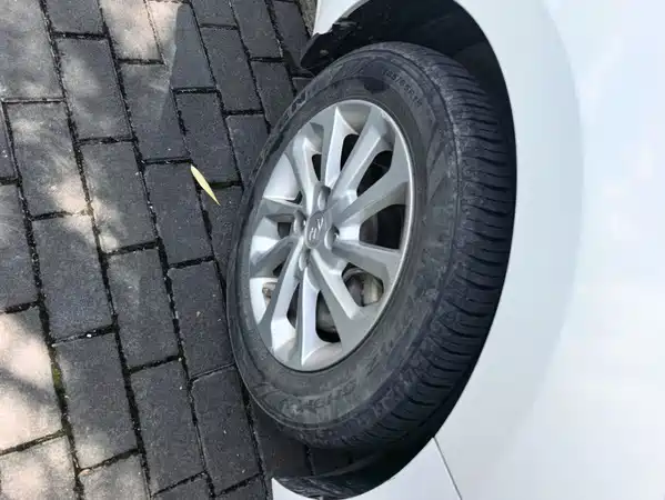 Hyundai Verna 2016