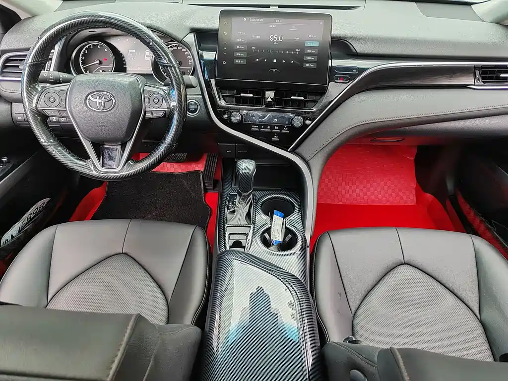 Toyota Camry 2023
