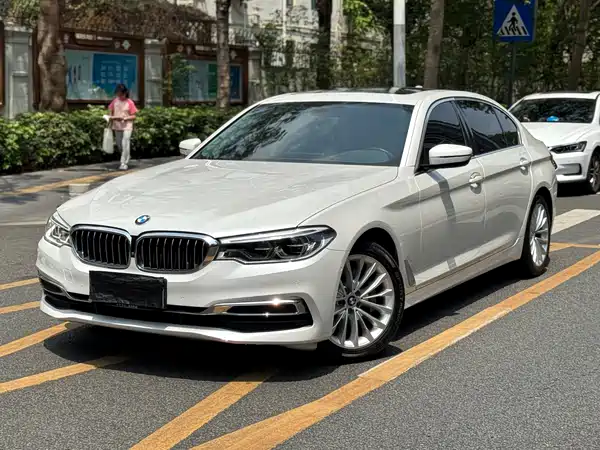 BMW 5 Series 2020