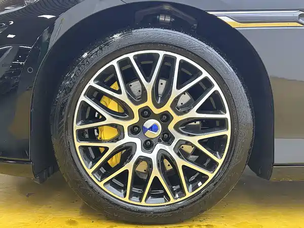 Denza Z9GT 2026