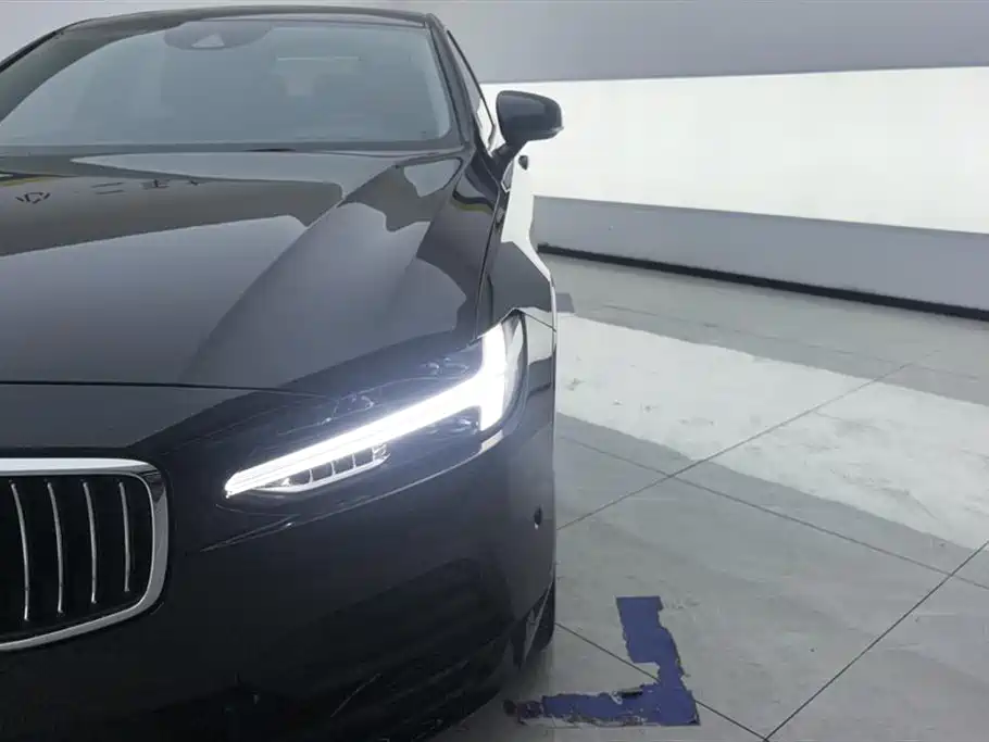 Volvo S90 2017 — фото 5