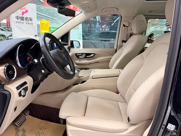 Mercedes-Benz V-Class 2022