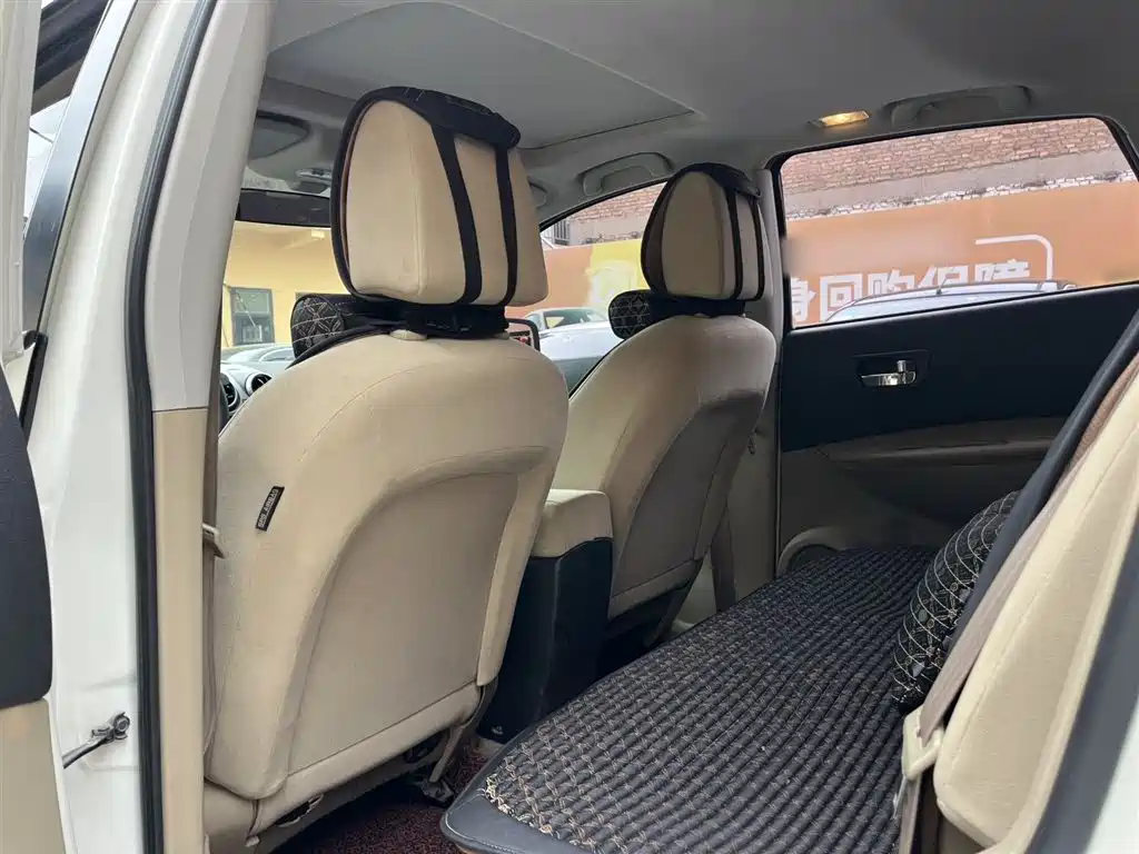 Nissan Qashqai 2015 — фото 12