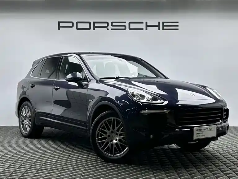 Porsche Cayenne New Energy 2018 — фото 3