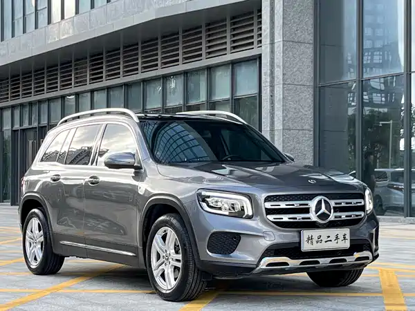 Mercedes-Benz GLB 2023